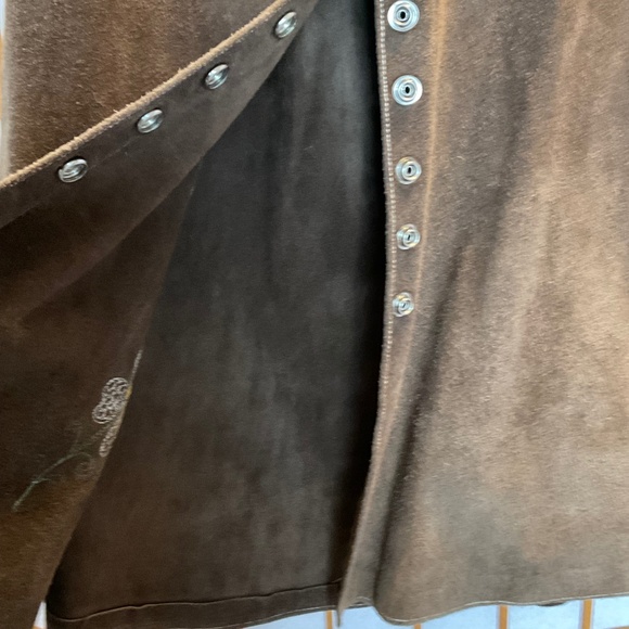 Darling, True Vintage 1970’s Genuine Leather snap button brown skirt - Picture 4 of 12